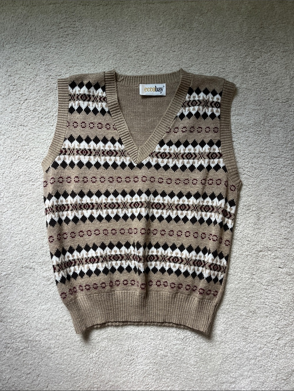 Ecco Men’s Tan Patterned V-Neck Sweater Vest